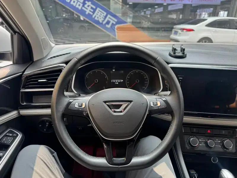 Jetta VS5 2023 280TSI Automatic Entry-Level Edition — миниатюра 15