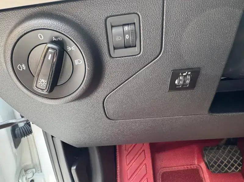 Jetta VS5 2023 280TSI Automatic Entry-Level Edition — миниатюра 16
