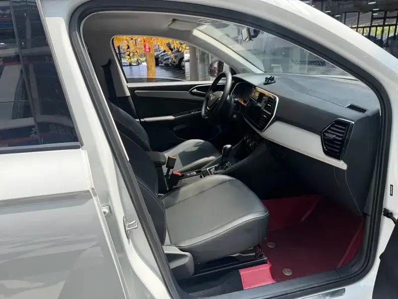 Jetta VS5 2023 280TSI Automatic Entry-Level Edition — миниатюра 20