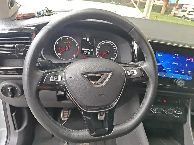 Jetta VS5 2019 280TSI Manual Enjoy Edition — миниатюра 11