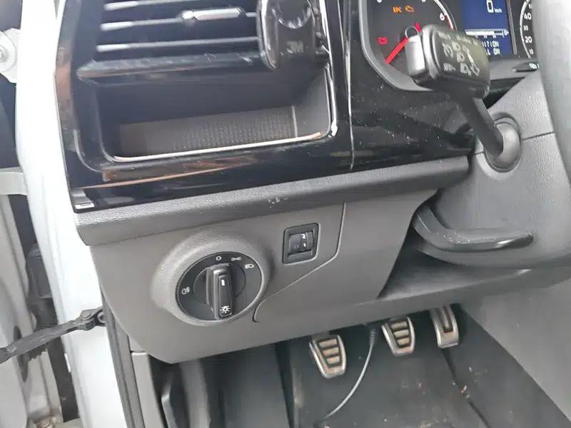 Jetta VS5 2019 280TSI Manual Enjoy Edition — миниатюра 13