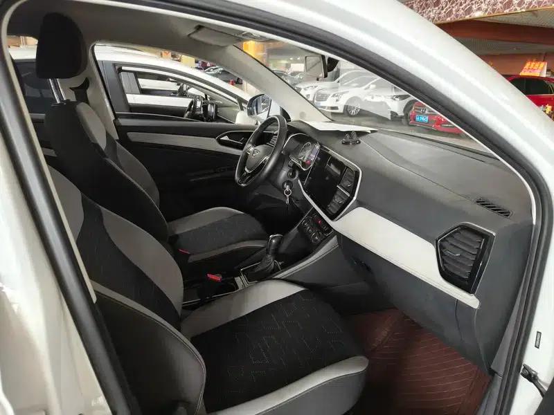 Jetta VS5 2023 280TSI Automatic Enjoy Edition — миниатюра 11
