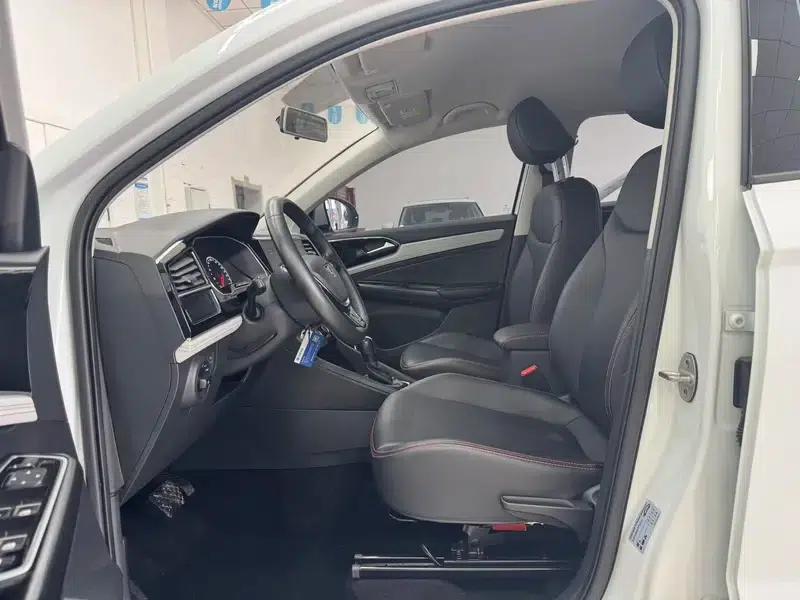 Jetta VS5 2023 280TSI Automatic Entry-Level Edition — миниатюра 15