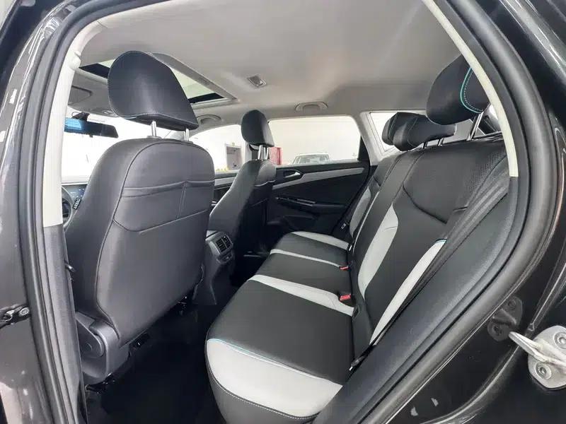 Jetta VS5 2023 280TSI Automatic High-Gloss Enjoy Edition — миниатюра 16