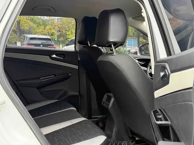 Jetta VS5 2023 280TSI Automatic Entry-Level Edition — миниатюра 12