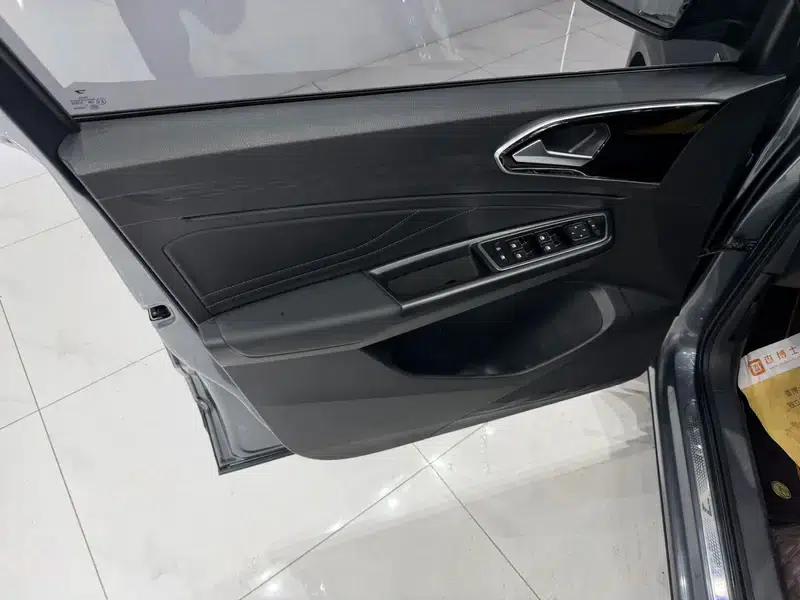 Jetta VS5 2022 280TSI Automatic Glory Edition Pro — миниатюра 22