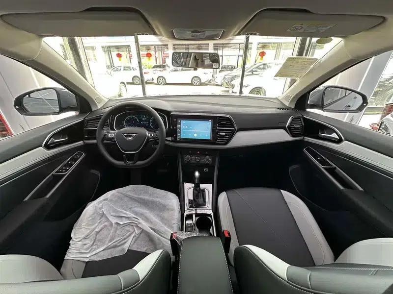 Jetta VS5 2026 280TSI Automatic Pioneer Edition — миниатюра 11