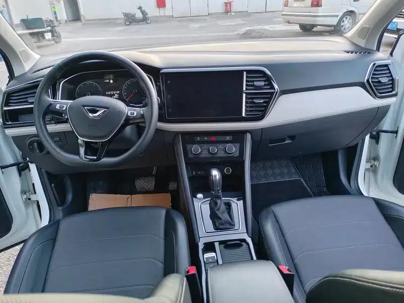 Jetta VS5 2022 280TSI Automatic Entry-Level Edition — миниатюра 8