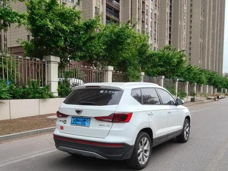 Jetta VS5 2023 280TSI Automatic Enjoy Edition — миниатюра 7