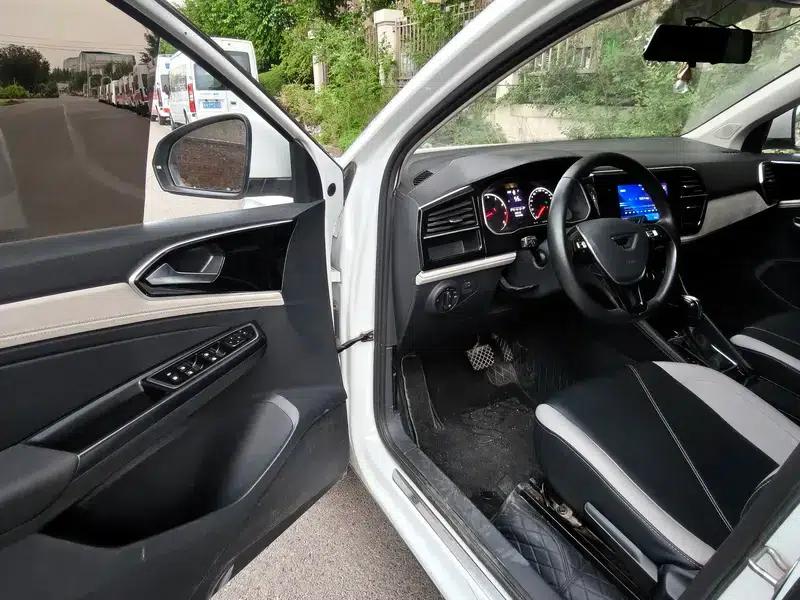 Jetta VS5 2023 280TSI Automatic Enjoy Edition — миниатюра 8