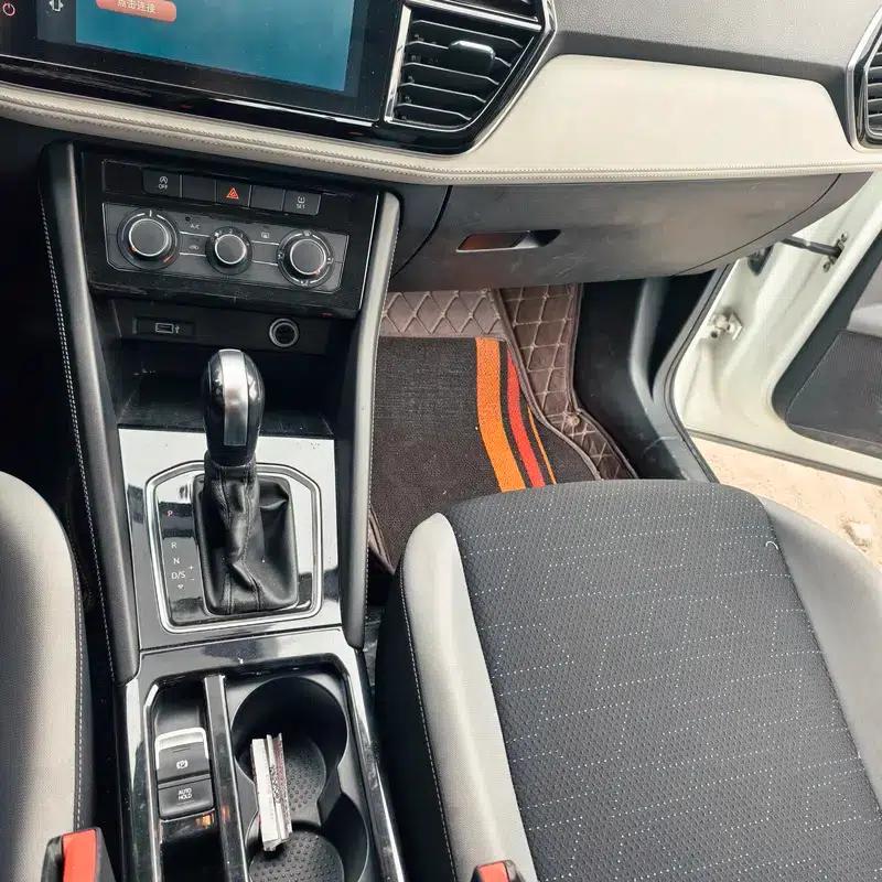 Jetta VS5 2023 280TSI Automatic Entry-Level Edition — миниатюра 9