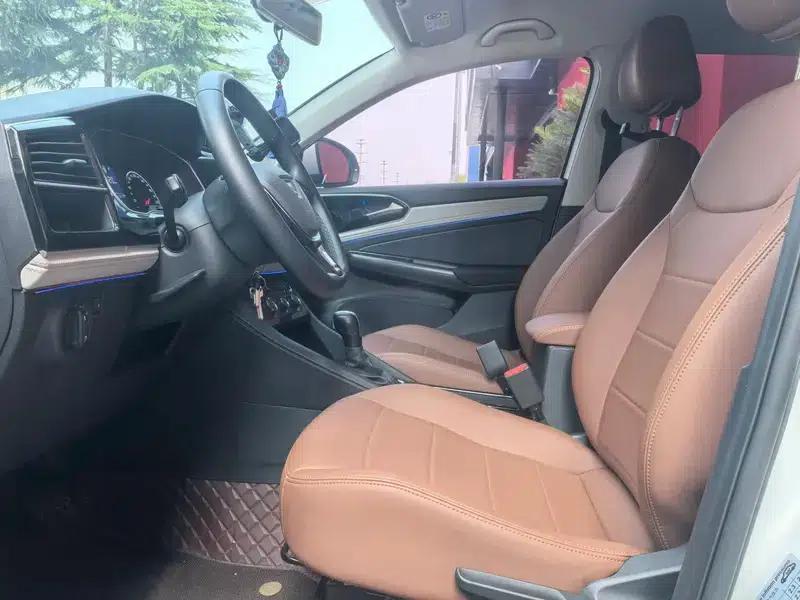 Jetta VS5 2023 280TSI Automatic Entry-Level Edition — миниатюра 13