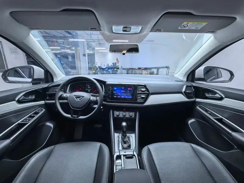 Jetta VS5 2023 280TSI Automatic Entry-Level Edition — миниатюра 9