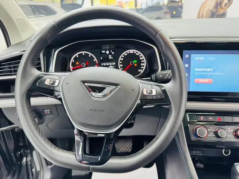 Jetta VS5 2023 280TSI Automatic Enjoy Edition — миниатюра 9