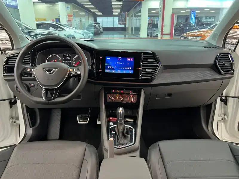 Jetta VS5 2019 280TSI Automatic Enjoy Edition — миниатюра 10