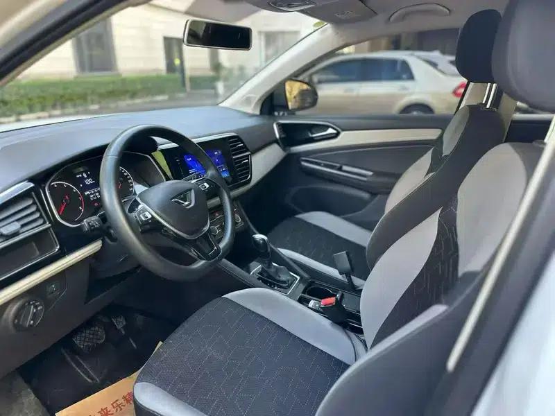 Jetta VS5 2023 280TSI Automatic Entry-Level Edition — миниатюра 9