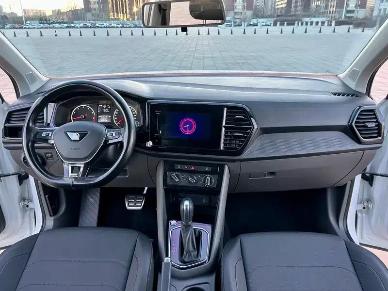 Jetta VS5 2021 30th Anniversary Edition 280TSI Automatic Enjoyment Model — миниатюра 7