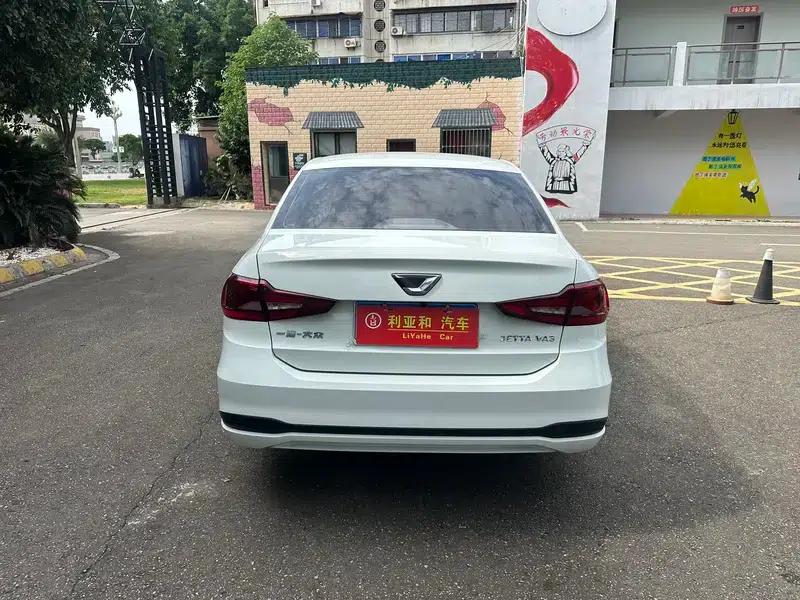 Jetta VA3 2024 1.5L Manual Entry-Level Edition — миниатюра 4