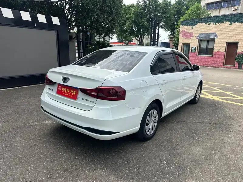Jetta VA3 2024 1.5L Manual Entry-Level Edition — миниатюра 5