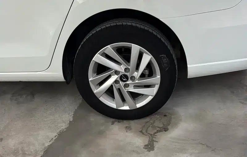 Jetta VA3 2019 1.5L Automatic Enjoy Edition — миниатюра 8