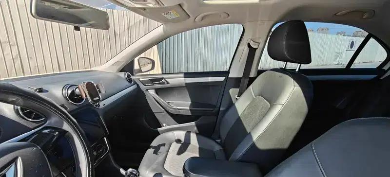 Jetta VA3 2019 1.5L Automatic Enjoy Edition — миниатюра 17