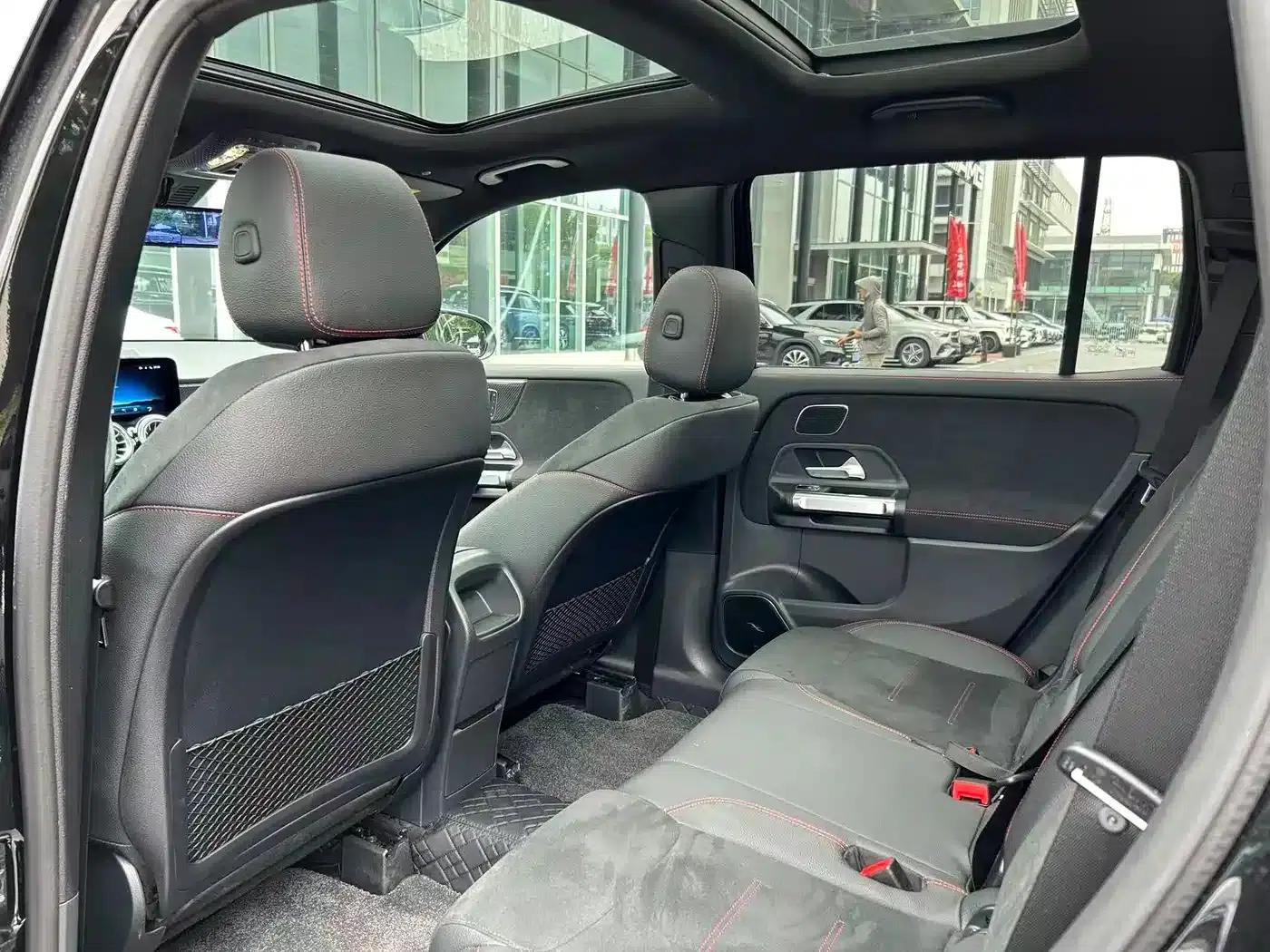2024 Mercedes-Benz GLB AMG 35 4MATIC — миниатюра 12