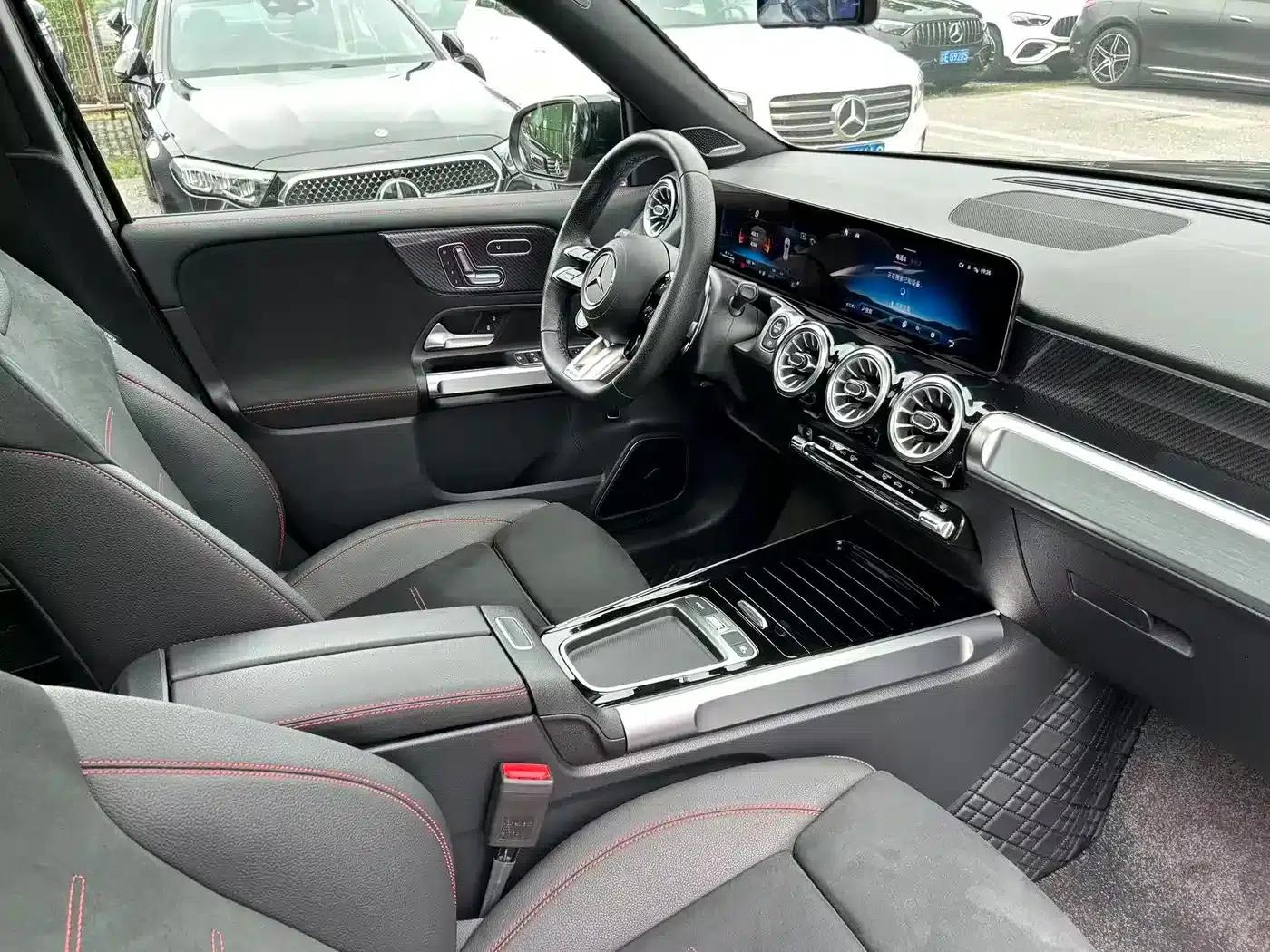 2024 Mercedes-Benz GLB AMG 35 4MATIC — миниатюра 14