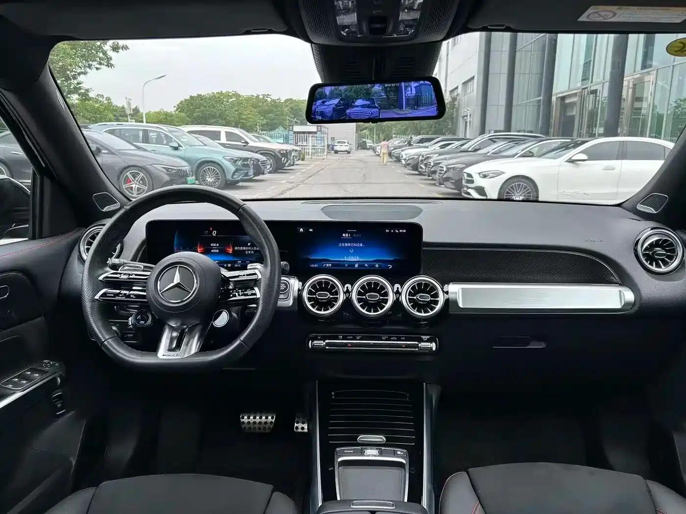 2024 Mercedes-Benz GLB AMG 35 4MATIC — миниатюра 16