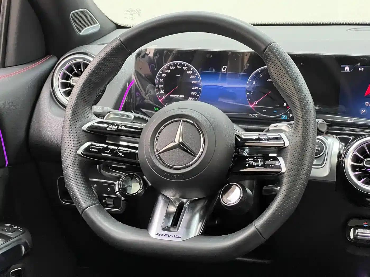 2024 Mercedes-Benz GLB AMG 35 4MATIC — миниатюра 14