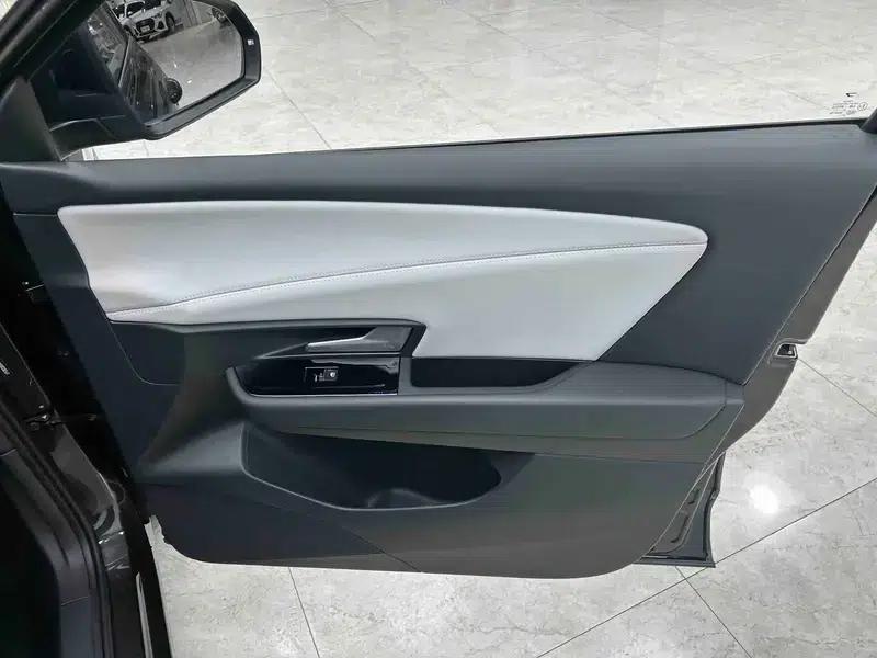 Jetta VS8 2026 280TSI Automatic Supreme Edition — миниатюра 19