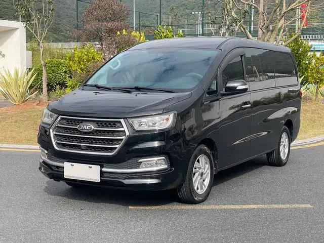Refine M4 2019 Business Travel Series 2.0L Manual Business Model (National VI Emission Standard)
