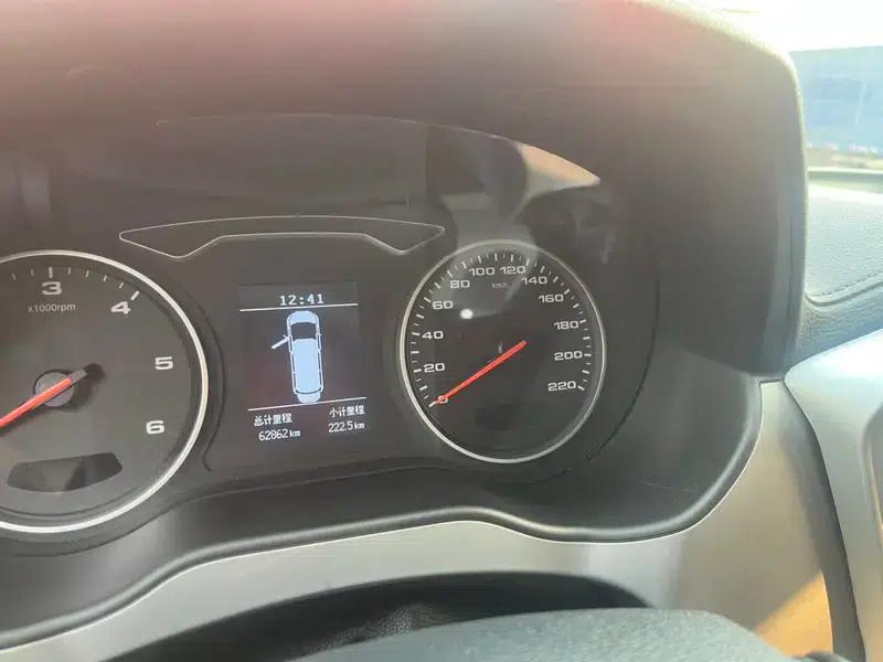 Refine M4 2022 2.0CTI Diesel Manual Sporty Edition — миниатюра 7