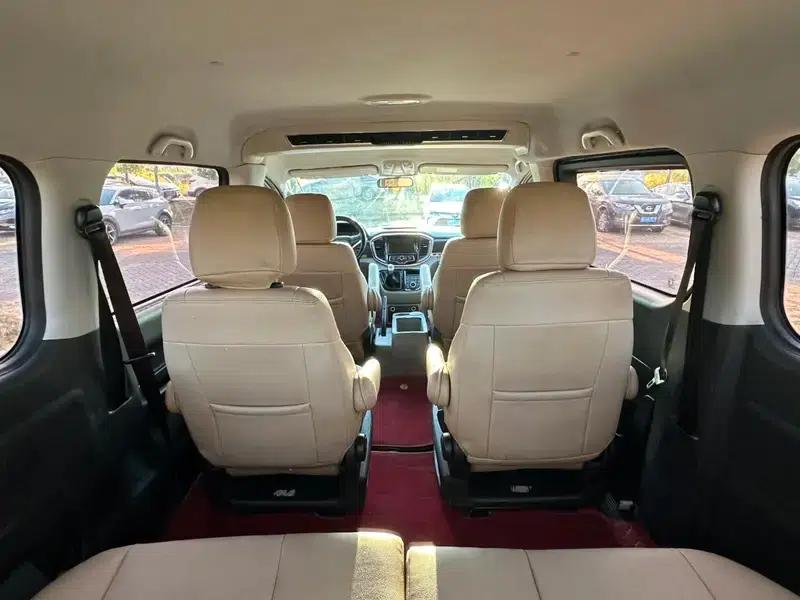Refine M4 2016 2.0L Manual Deluxe Edition — миниатюра 9