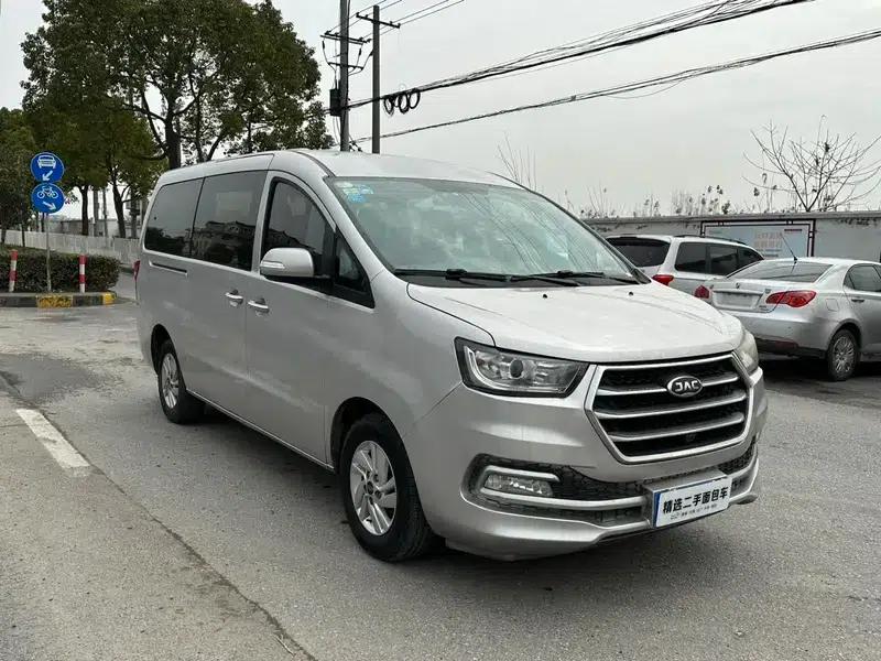 Refine M4 2016 2.0L Manual Comfort Model — миниатюра 2