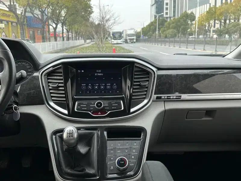 Refine M4 2016 2.0L Manual Comfort Model — миниатюра 7