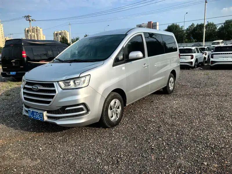 Refine M4 2019 Business Travel Series 2.0L Manual Express Edition (National VI Emission Standard) — миниатюра 1