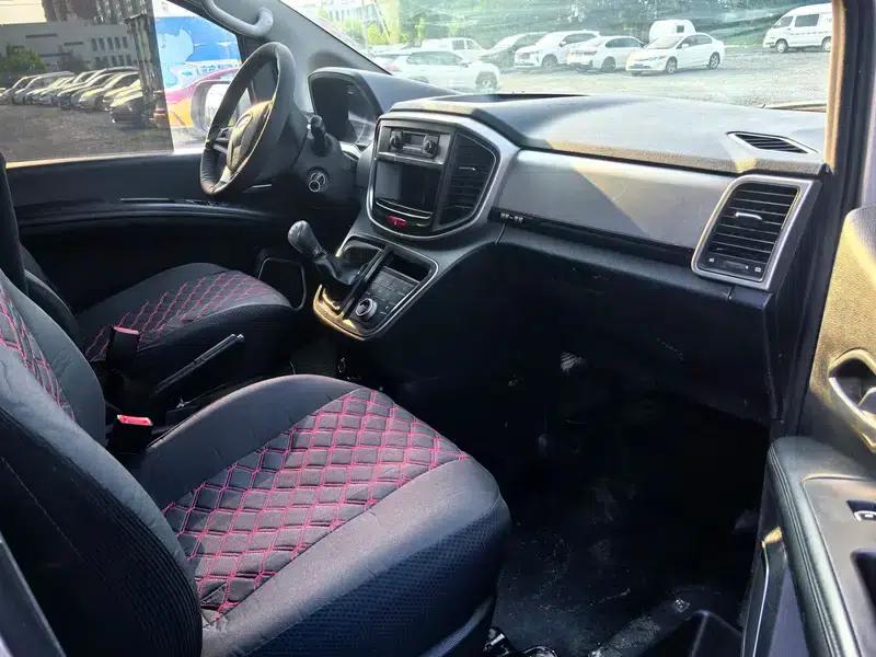 Refine M4 2019 Business Travel Series 2.0L Manual Express Edition (National VI Emission Standard) — миниатюра 14