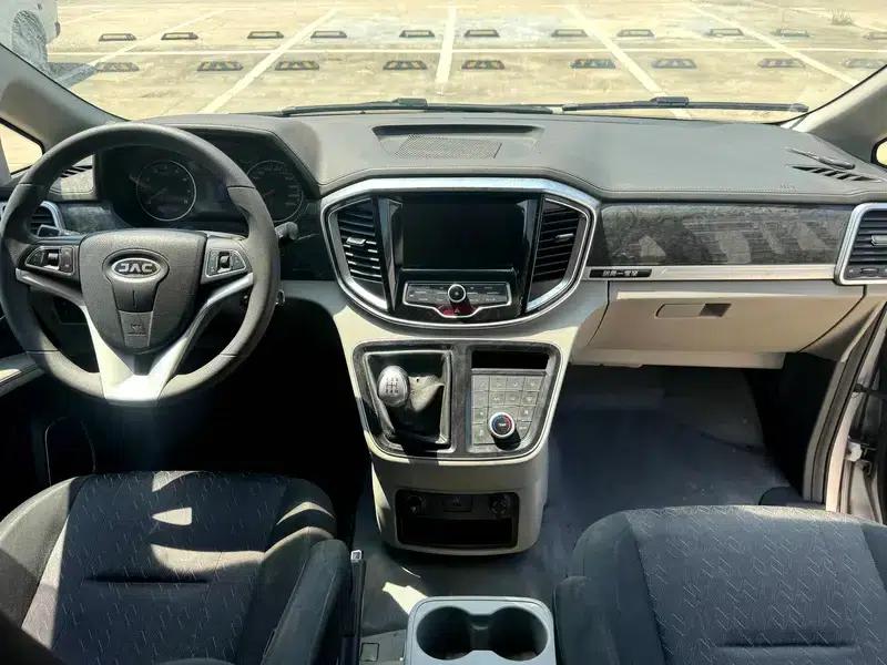 Refine M4 2016 2.0L Manual Deluxe Edition — миниатюра 12