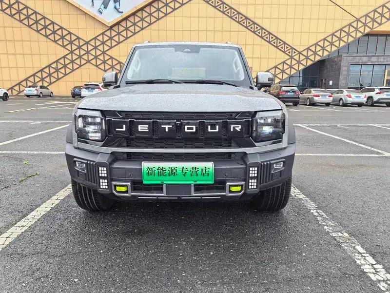 Jetour Traveler C-DM 2024 1.5TD DHT 208km 2WD Mountain Edition — миниатюра 2