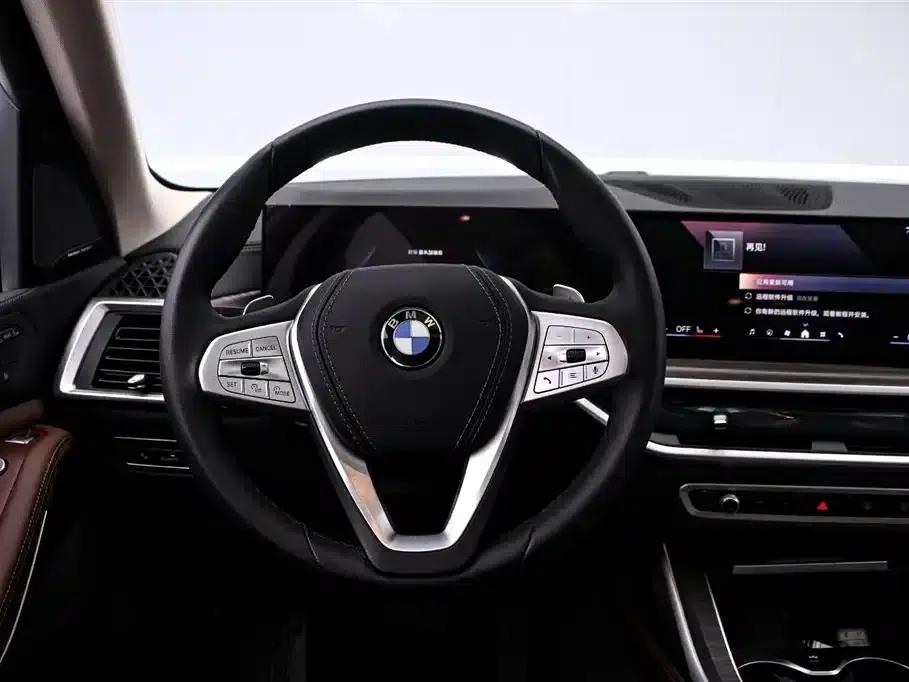 BMW X7 2023 xDrive40i Leading Luxury Package — миниатюра 7