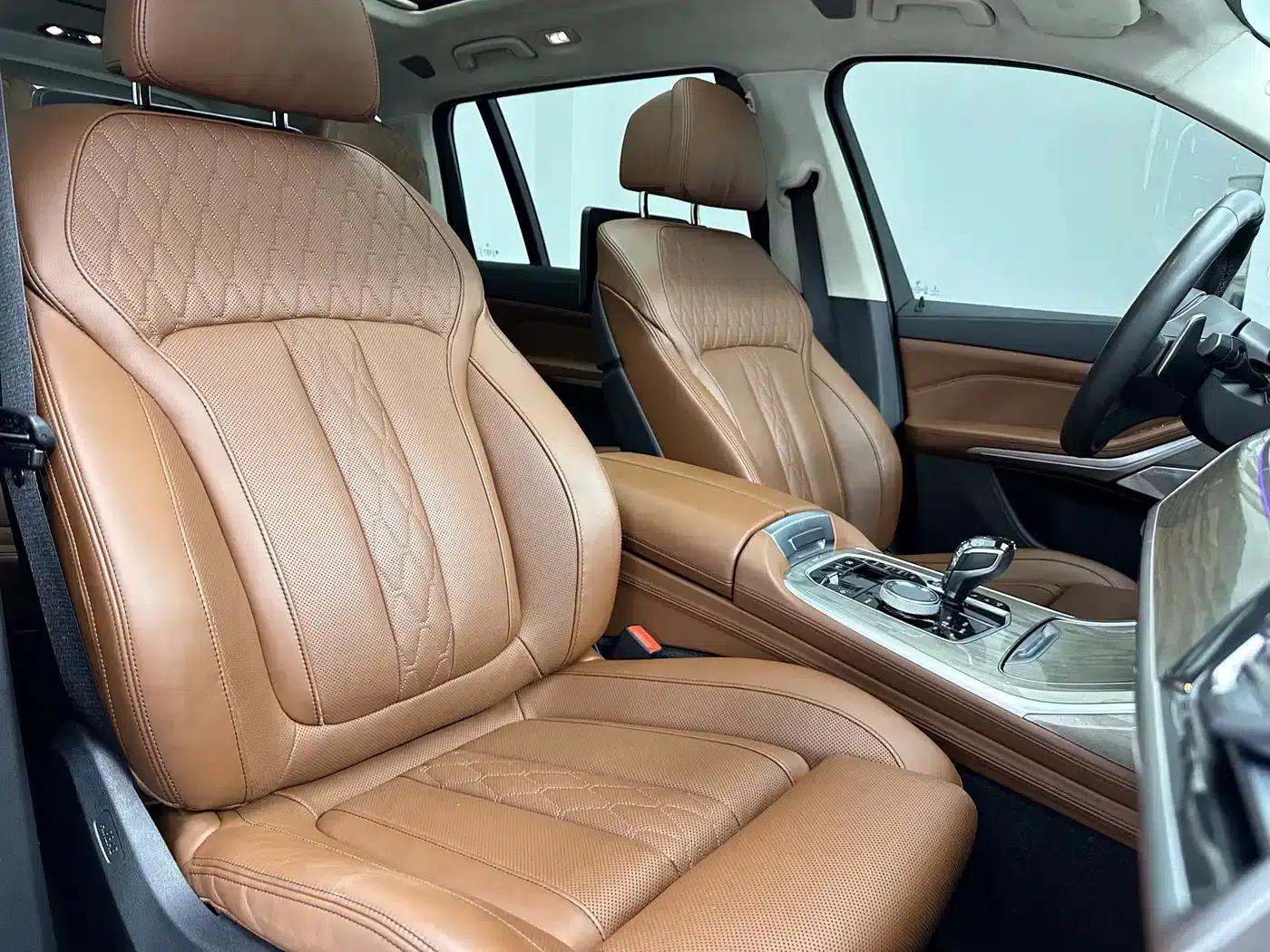 2021 BMW X7 xDrive40i Executive M Sport Package — миниатюра 17