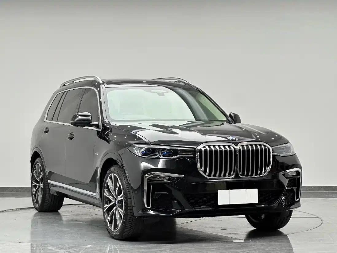 2021 BMW X7 xDrive40i Executive M Sport Package — миниатюра 3