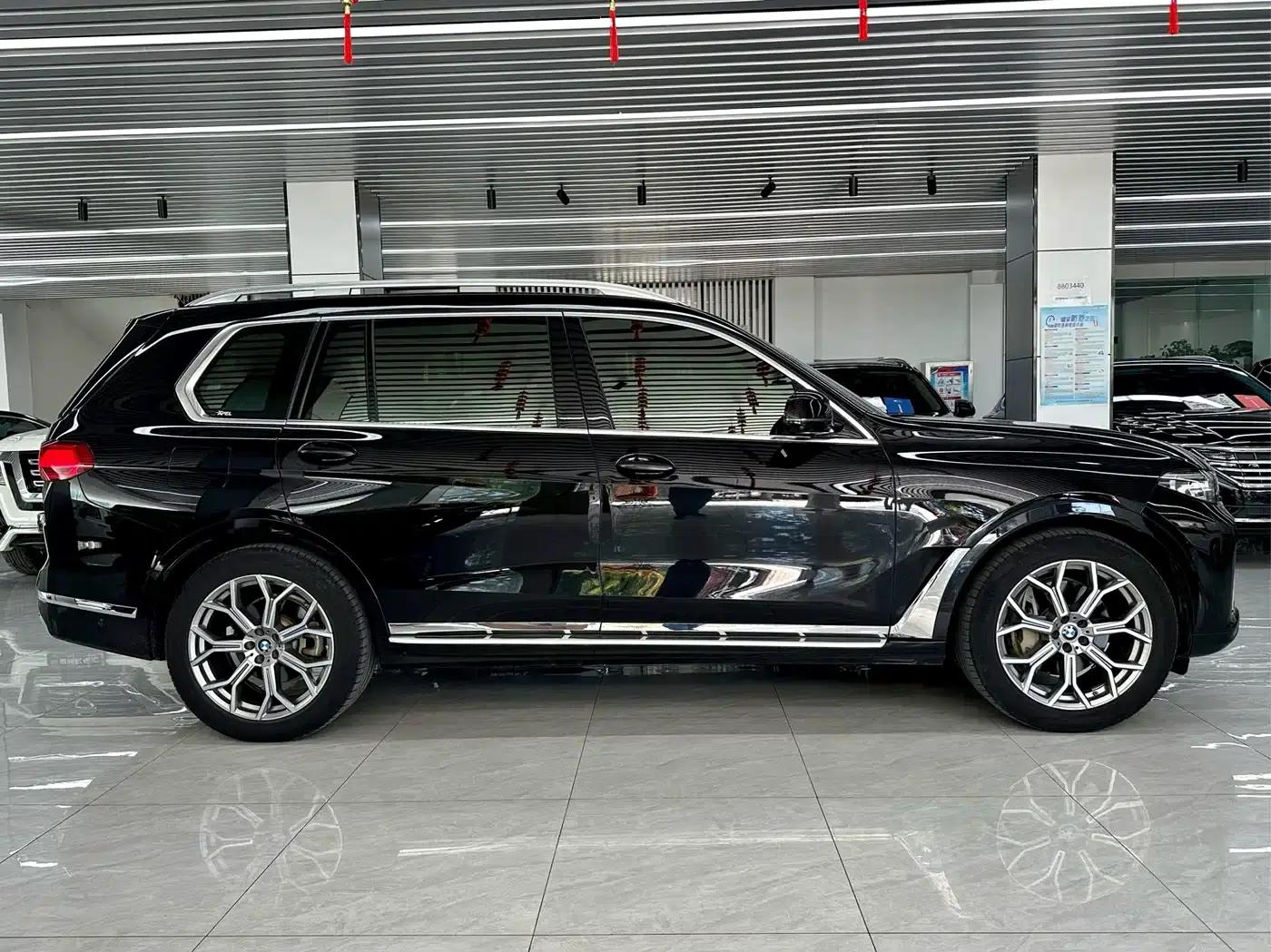 BMW X7 2020 xDrive40i Leading Luxury Package — миниатюра 4
