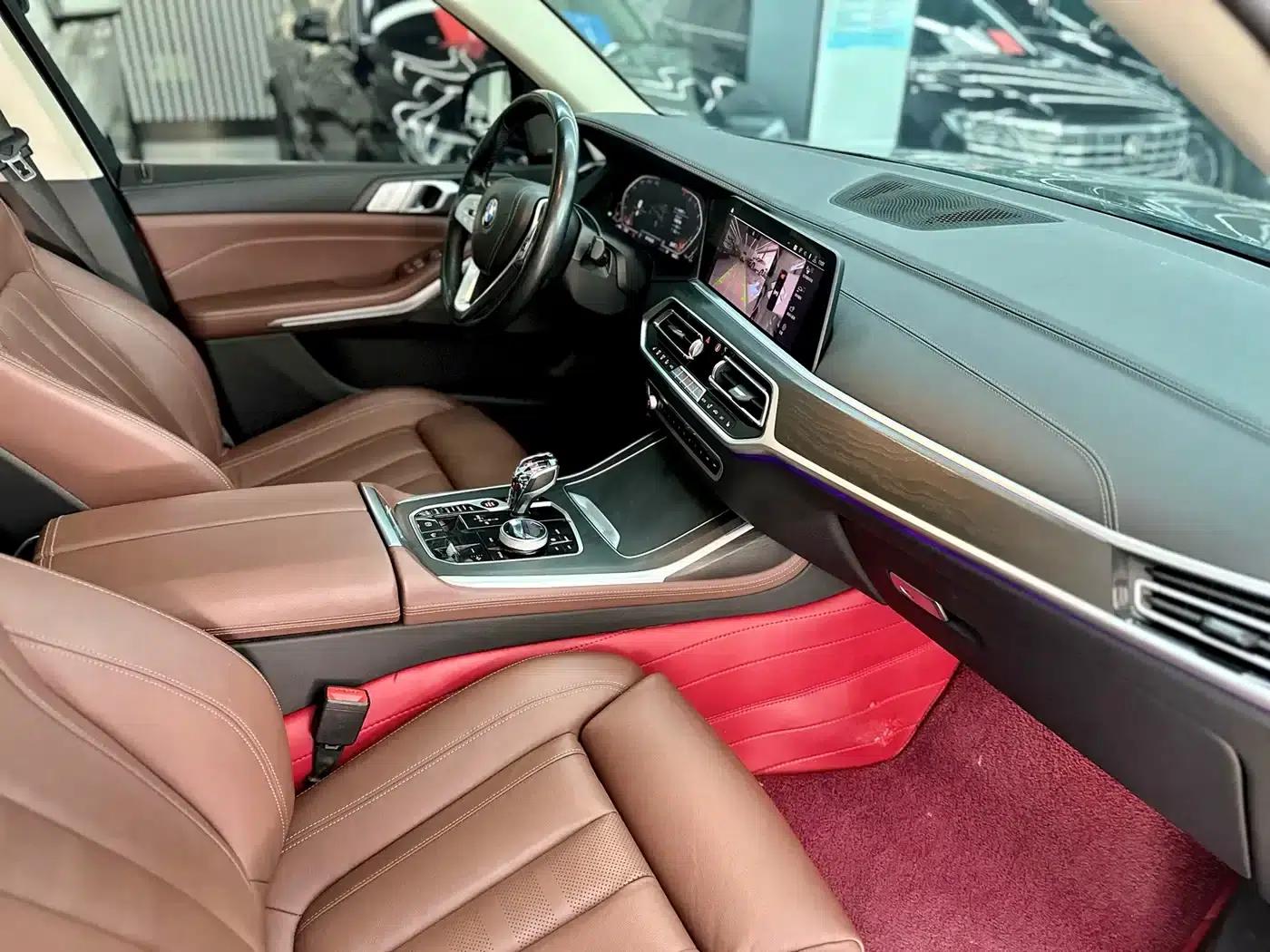 BMW X7 2020 xDrive40i Leading Luxury Package — миниатюра 9