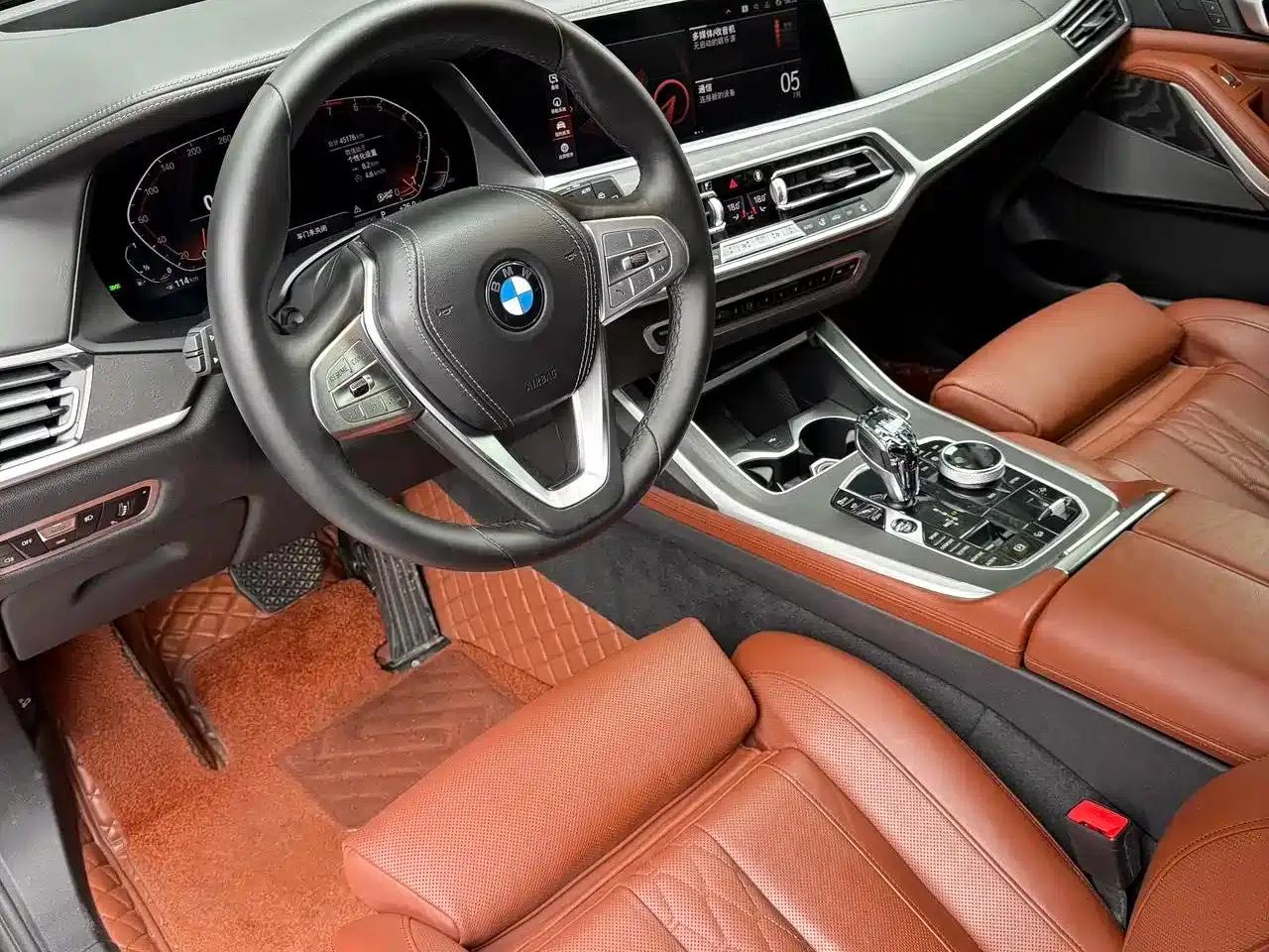 BMW X7 2021 Facelift xDrive40i Executive Luxury Package — миниатюра 4