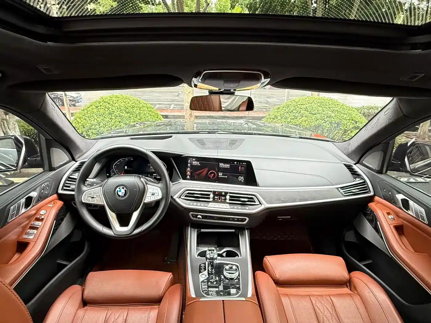 BMW X7 2021 Facelift xDrive40i Executive Luxury Package — миниатюра 5
