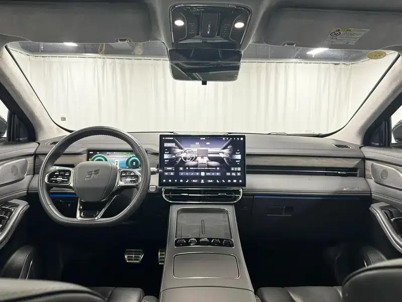 Jetour Mountain & Sea L9 2025 1.5TD DHT Six-Seat Flagship Edition — миниатюра 14