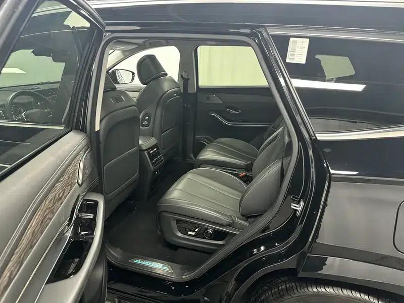 Jetour Mountain & Sea L9 2025 1.5TD DHT Six-Seat Flagship Edition — миниатюра 18