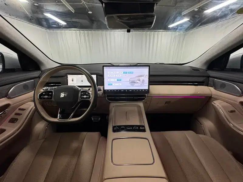 Jetour Mountain & Sea L9 2025 1.5TD DHT Six-Seat Flagship Edition — миниатюра 14