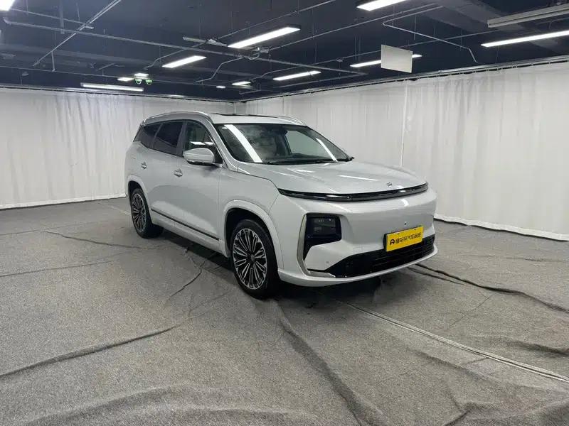 Jetour Mountain & Sea L9 2025 1.5TD DHT Six-Seat Flagship Edition — миниатюра 3
